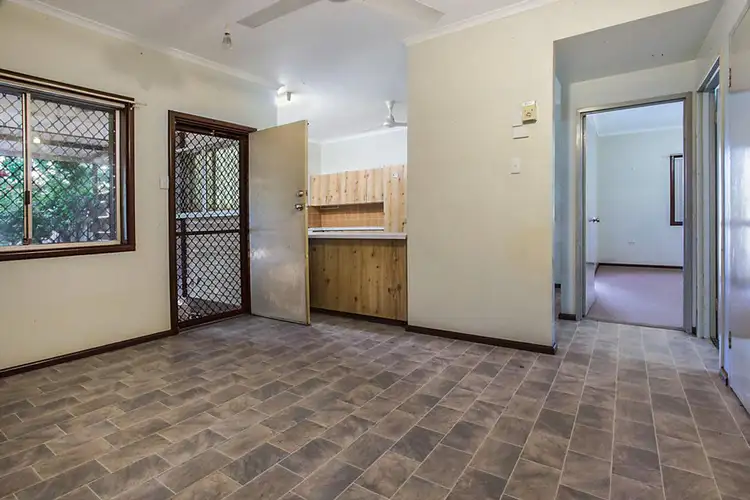 Sixth view of Homely house listing, 5 Kruger Close, Millars Well WA 6714