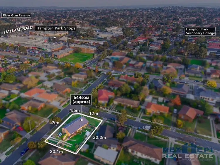 1 Cottage Court, Hampton Park VIC 3976