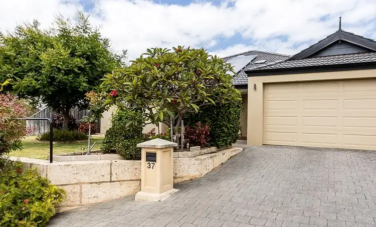 37 Richview Ramble, Wannanup WA 6210