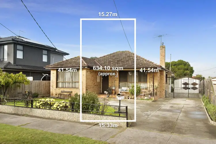 11 Walter Street, Hadfield VIC 3046
