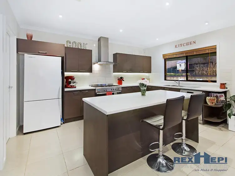 Second view of Homely house listing, 8 Brighton Retreat, Berwick VIC 3806