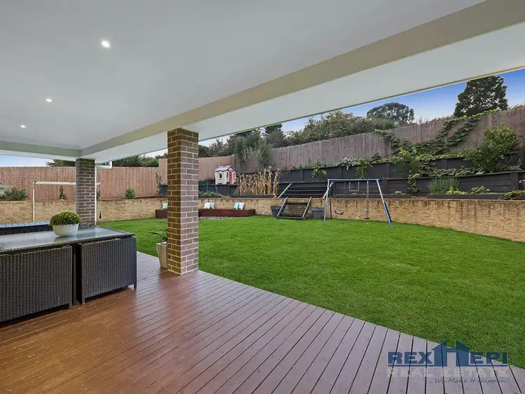 Fifth view of Homely house listing, 8 Brighton Retreat, Berwick VIC 3806