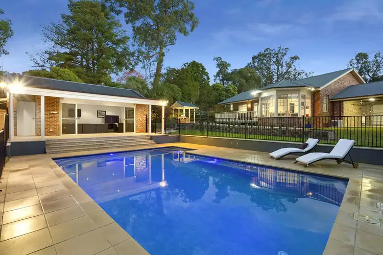 100A Alto Avenue, Croydon VIC 3136