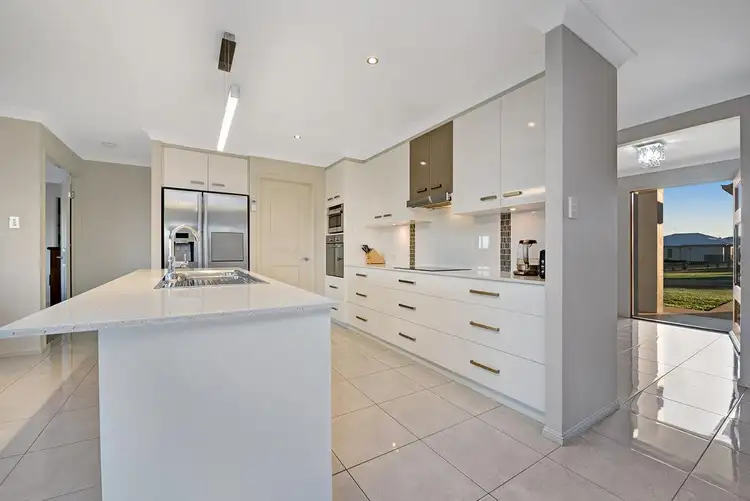 Fifth view of Homely house listing, 8 Explorer Court, Gowrie Junction QLD 4352