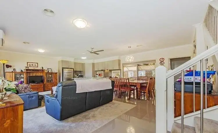 Fourth view of Homely house listing, 2/7 Cabarita Drive, Truganina VIC 3029