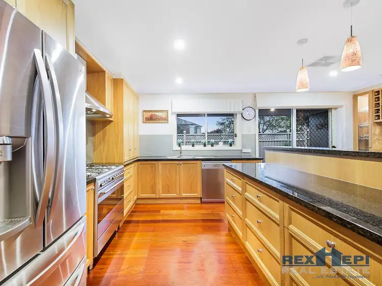 Sixth view of Homely house listing, 10 Hickory Drive, Narre Warren South VIC 3805