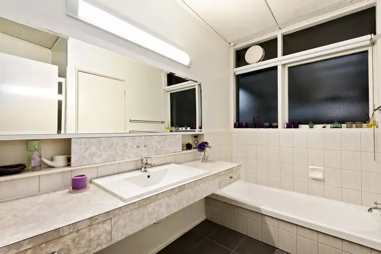 Fifth view of Homely house listing, 34 Russell Crescent, Boronia VIC 3155