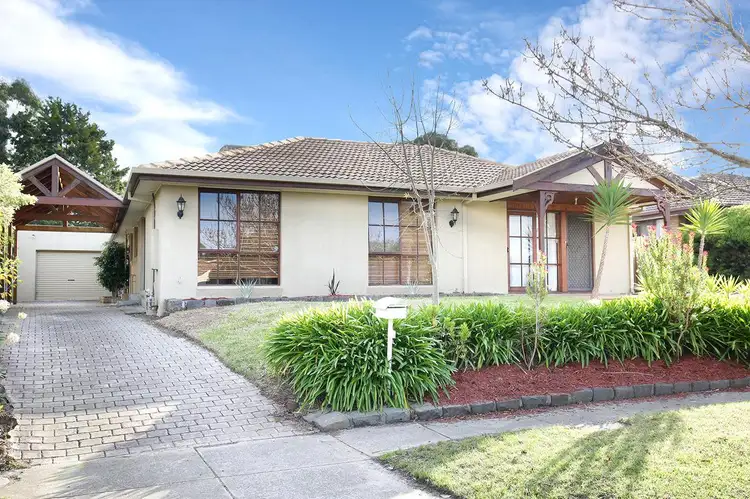 12 Harcourt Close, Sunbury VIC 3429