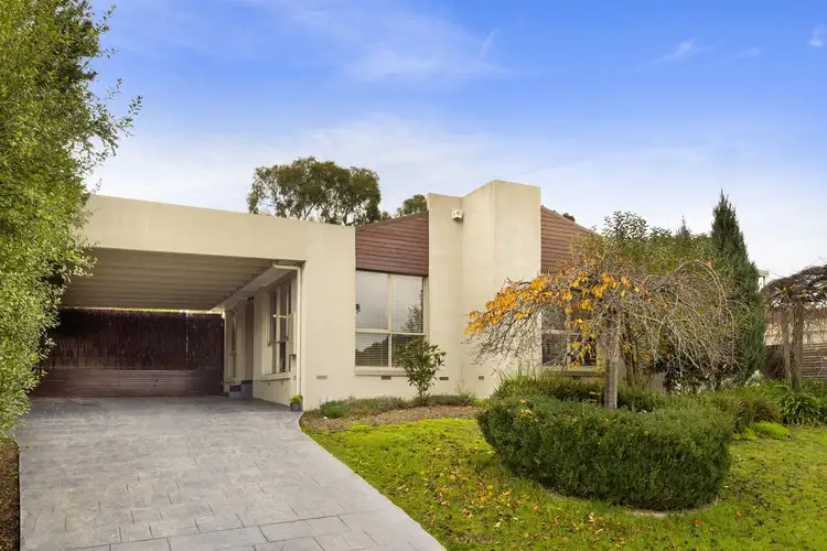 10 Heysen Grove, Doncaster East VIC 3109