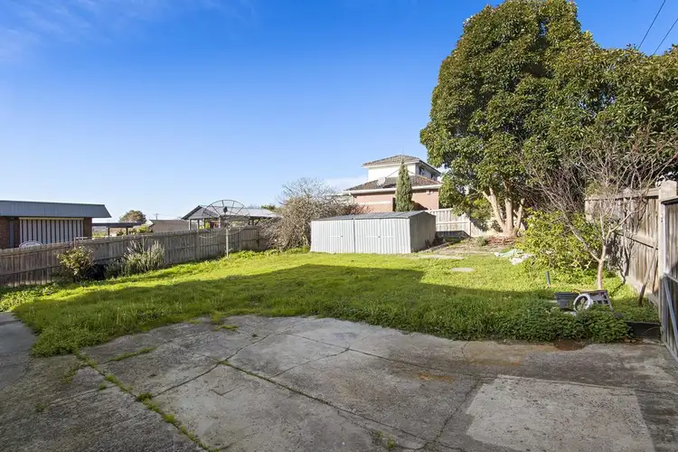 Second view of Homely house listing, 6 Weeden Drive, Vermont South VIC 3133