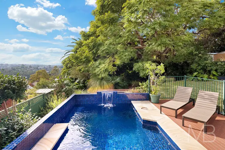237 Eastern Valley Way, Middle Cove NSW 2068