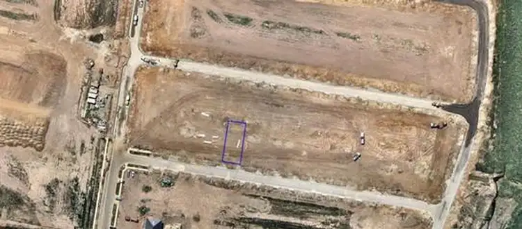 22 Gilcambon Way, Clyde North VIC 3978