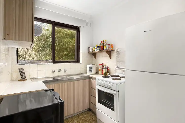 Fourth view of Homely apartment listing, 2/7 Glenmore Street, Box Hill VIC 3128