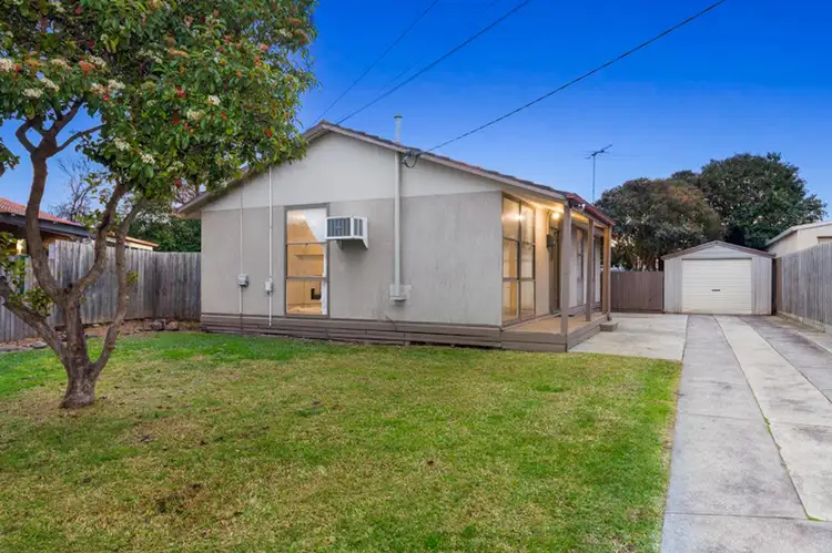 6 Troup Court