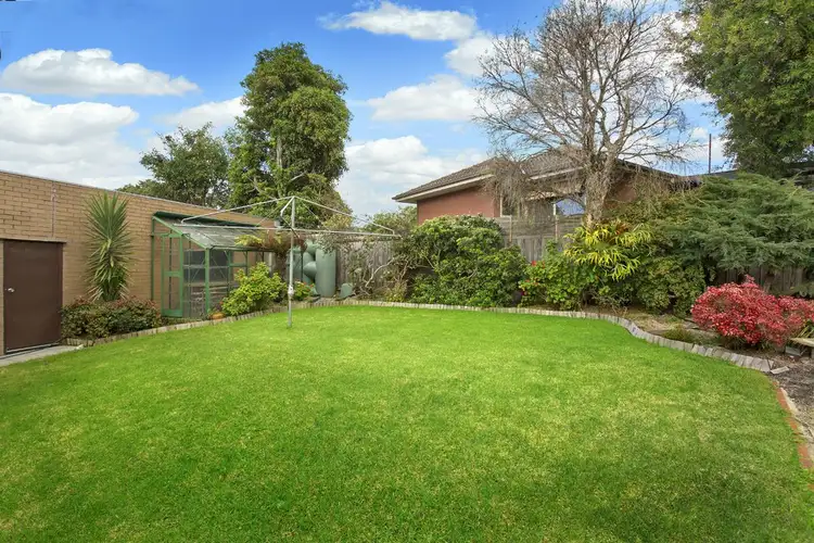 Sixth view of Homely house listing, 25 Caldwell Road, Vermont VIC 3133