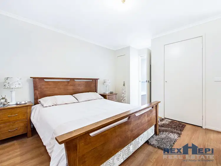 Fifth view of Homely house listing, 1 Cirrus Close, Hampton Park VIC 3976