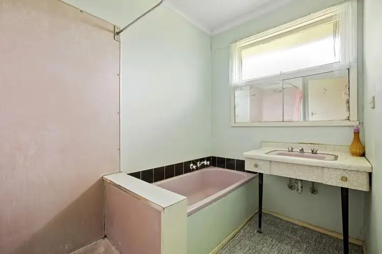 Fifth view of Homely house listing, 4 Lee Court, Heathmont VIC 3135