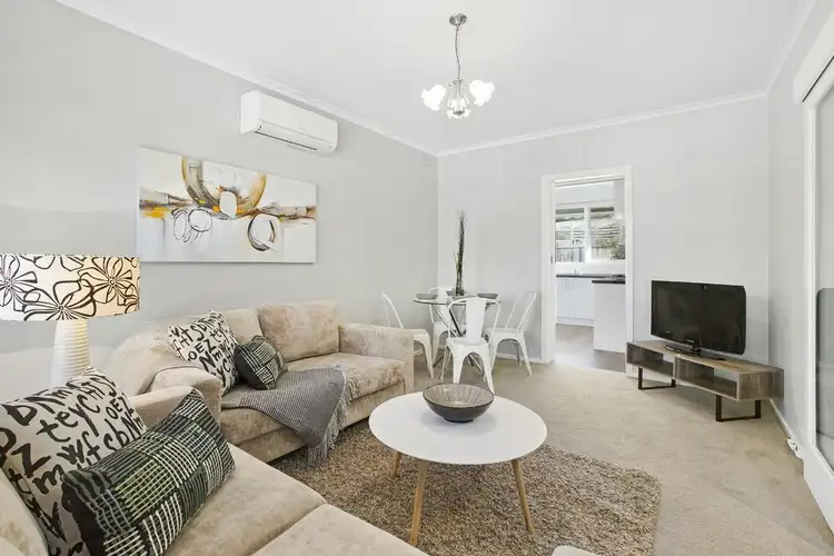 2/2 William Street, Ringwood VIC 3134