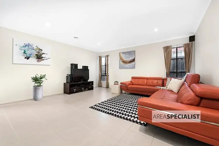 Second view of Homely house listing, 4 Jakes Road, Keysborough VIC 3173
