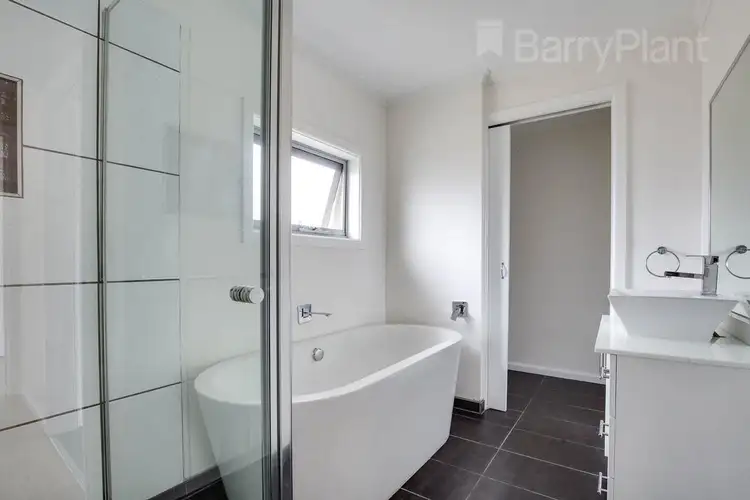 Sixth view of Homely house listing, 35 Oxley Street, Sunbury VIC 3429