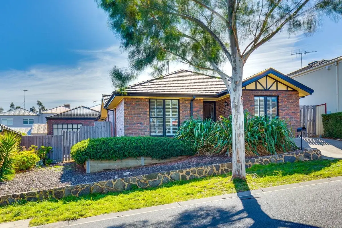 Main view of Homely house listing, 8 Starflower Way, Sunbury VIC 3429