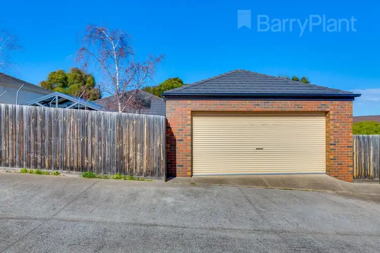 Second view of Homely house listing, 8 Starflower Way, Sunbury VIC 3429