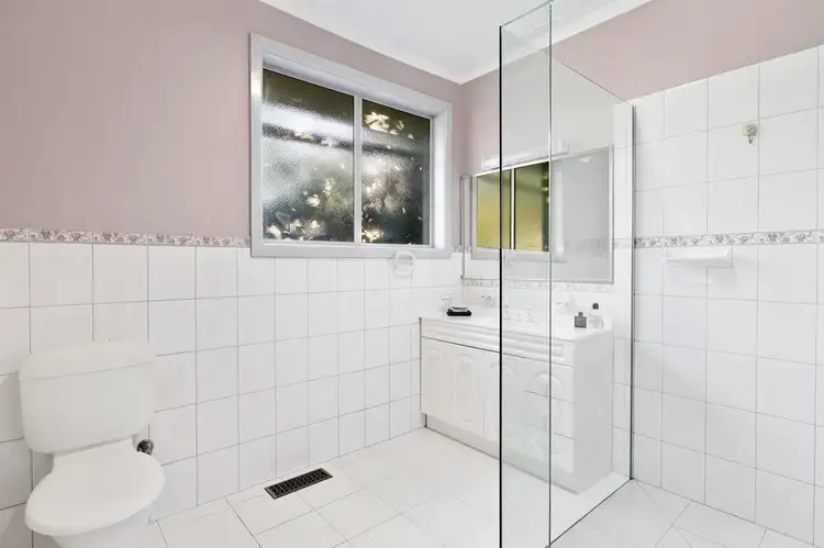 Sixth view of Homely house listing, 10 Daffodil Road, Boronia VIC 3155