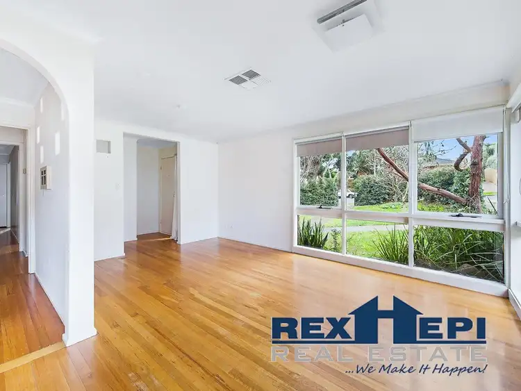 Second view of Homely house listing, 2 Coppin Close, Hampton Park VIC 3976