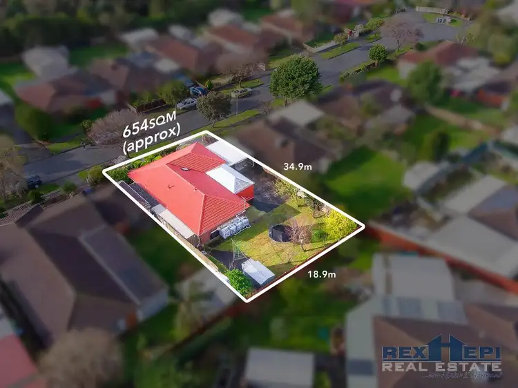 52 George Chudleigh Drive, Hallam VIC 3803
