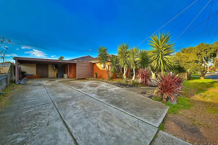 Second view of Homely house listing, 6 Kimberly Road, Werribee VIC 3030