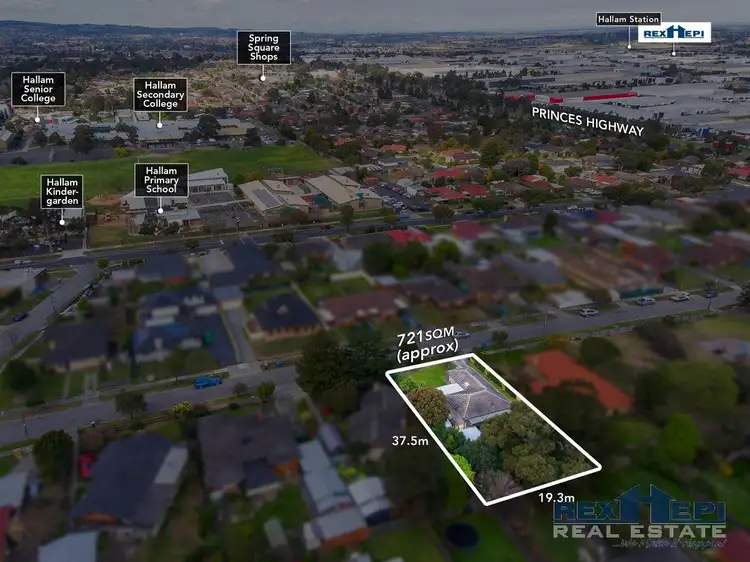 11 William Avenue, Hallam VIC 3803