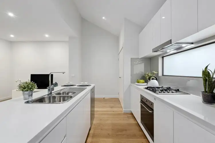 Sixth view of Homely unit listing, 9A Bayley Grove, Doncaster VIC 3108