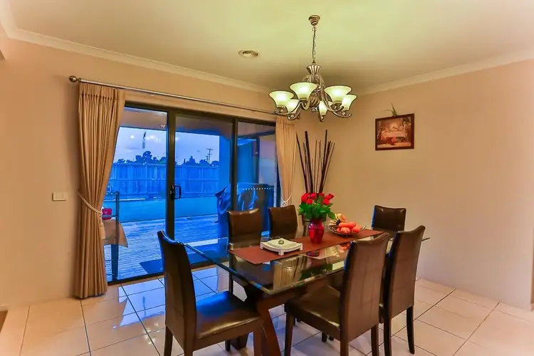 Fifth view of Homely house listing, 2 Silkwood Boulevard, Tarneit VIC 3029