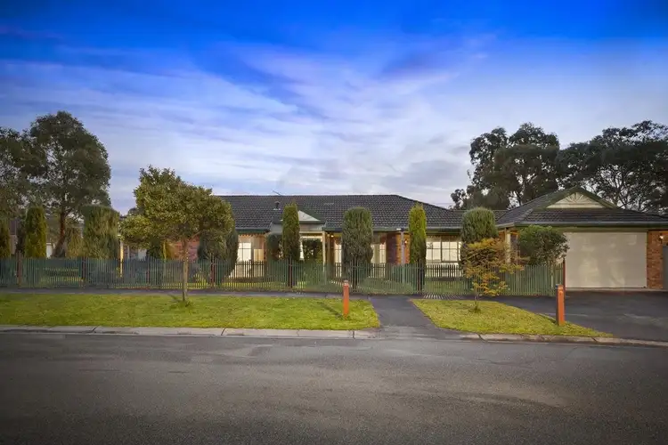 1 Golden Glen Road, Forest Hill VIC 3131