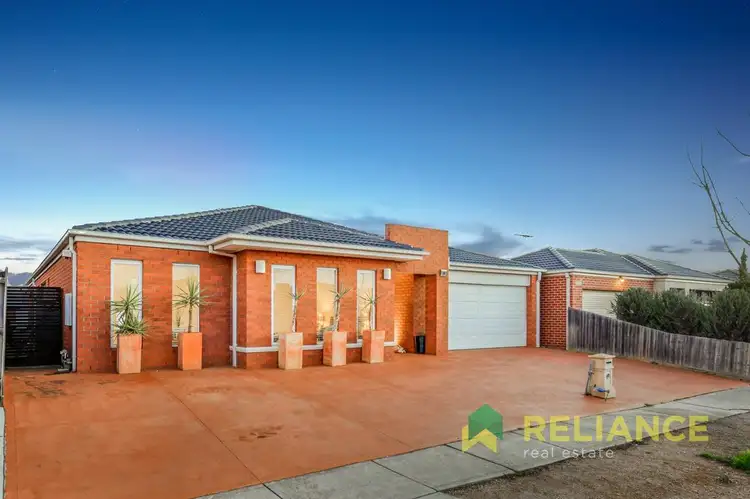 19 Fetlock Drive, Truganina VIC 3029
