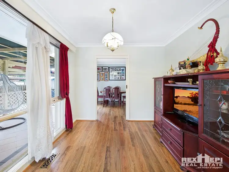 Fourth view of Homely house listing, 10 Hampton Drive, Hampton Park VIC 3976