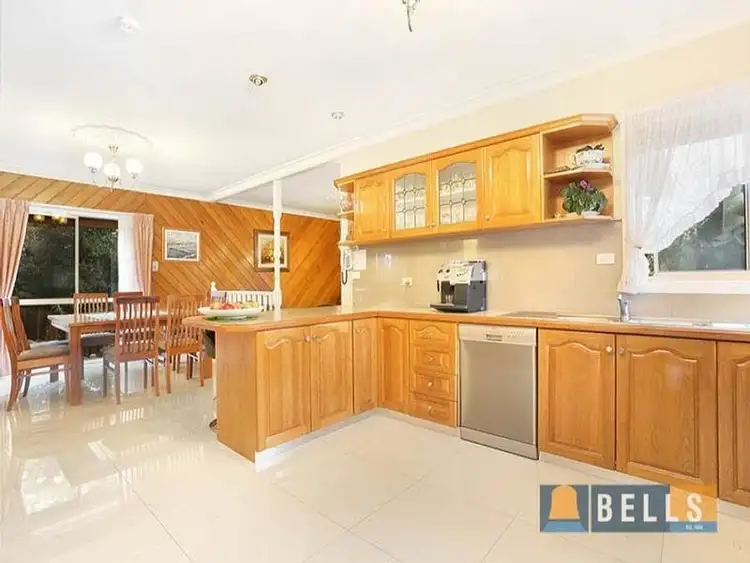 Sixth view of Homely house listing, 16 Mahon Court, Taylors Lakes VIC 3038