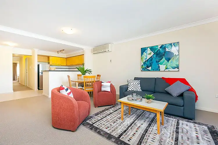 32/122 Mounts Bay Road, Perth WA 6000