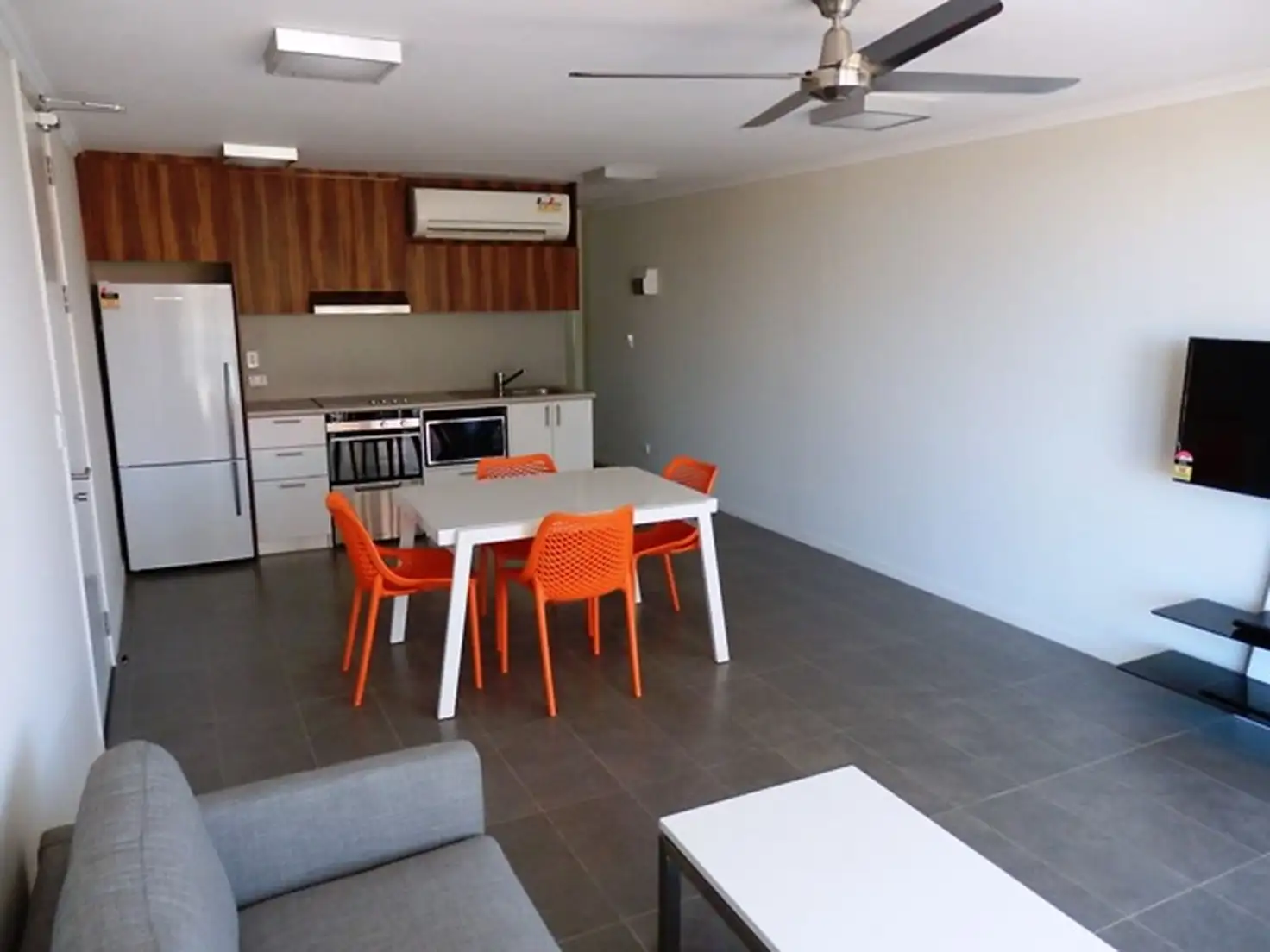 Main view of Homely apartment listing, 1/20 Second Avenue, Onslow WA 6710