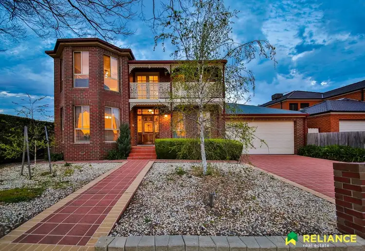 16 Machair Drive, Point Cook VIC 3030