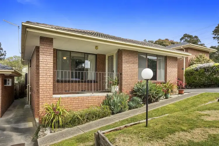2/26 Mt Dandenong Road, Ringwood East VIC 3135