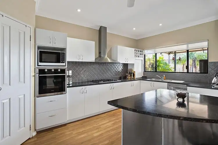 Fifth view of Homely house listing, 8 Jennifer Court, Pegs Creek WA 6714