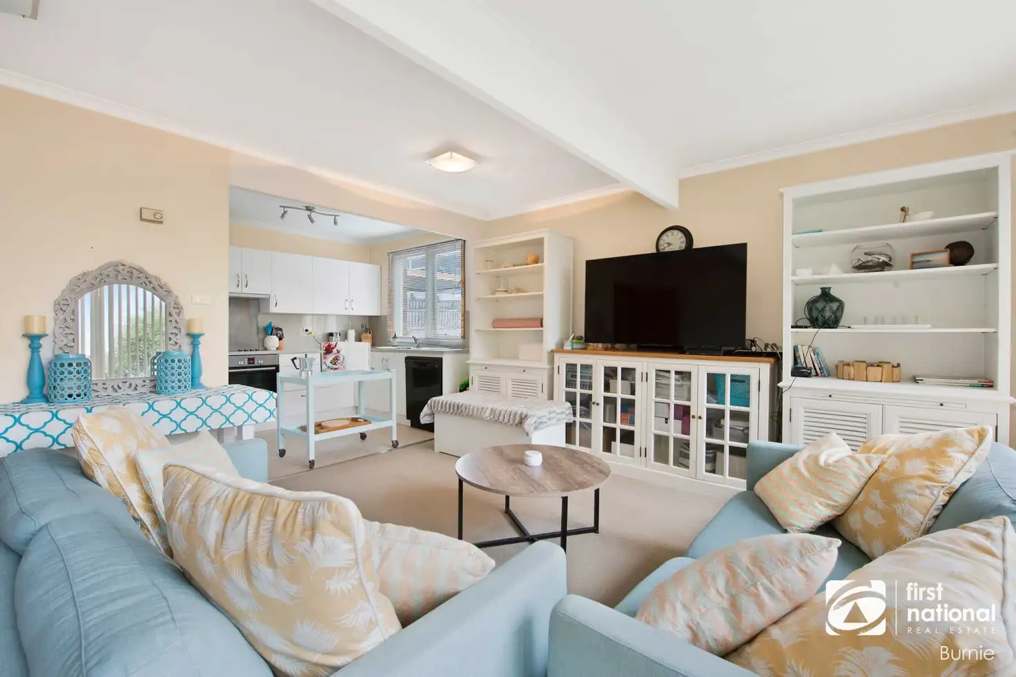 Main view of Homely unit listing, 2/10 Ann Place, Ocean Vista TAS 7320