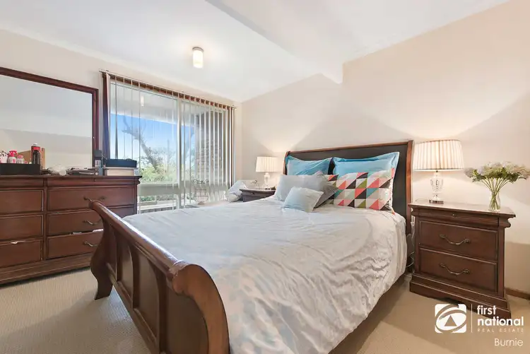 Fifth view of Homely unit listing, 2/10 Ann Place, Ocean Vista TAS 7320