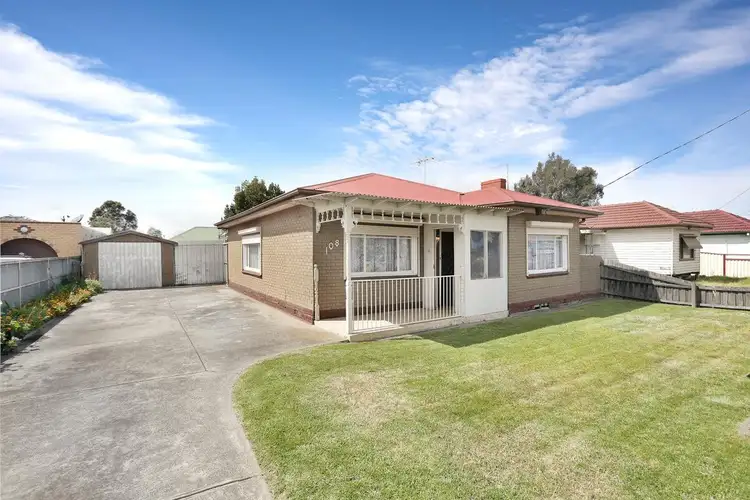108 McIntyre Road, Sunshine North VIC 3020