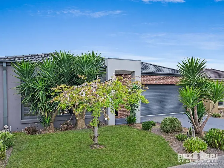 16 Boland Drive, Lyndhurst VIC 3975