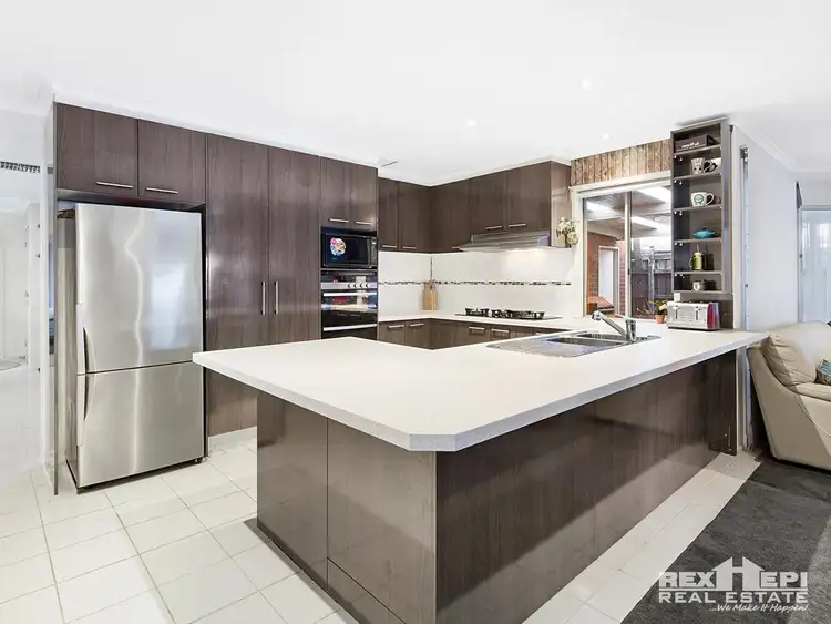 Fourth view of Homely house listing, 10 Yoni Court, Hallam VIC 3803