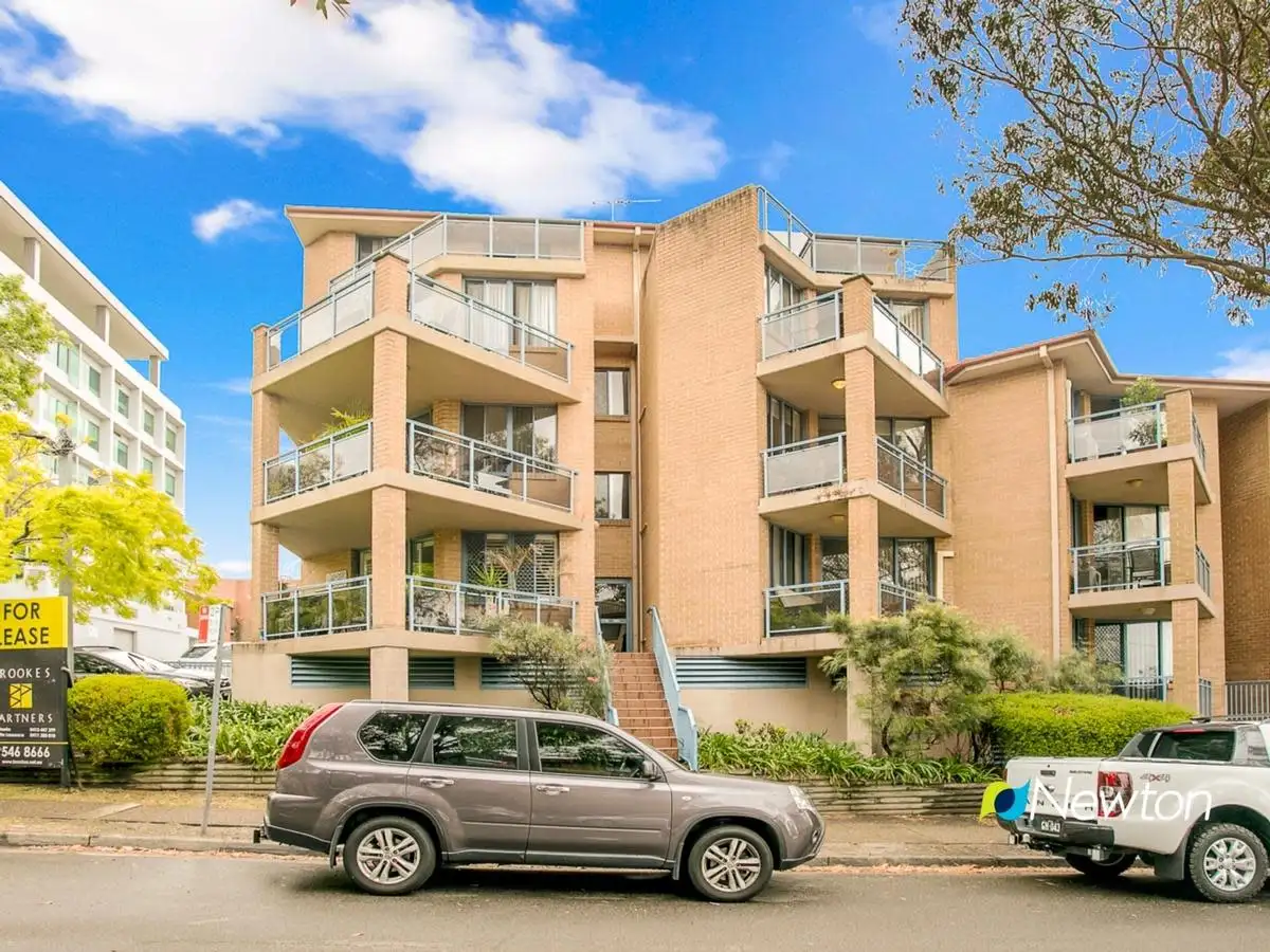Main view of Homely unit listing, 10/9-13 Clubb Crescent, Miranda NSW 2228