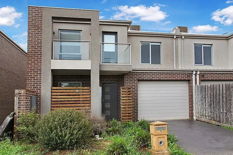 9 Creswick Drive, Point Cook VIC 3030