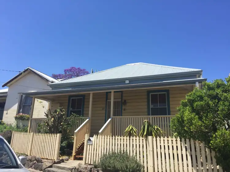 64 Robert Street